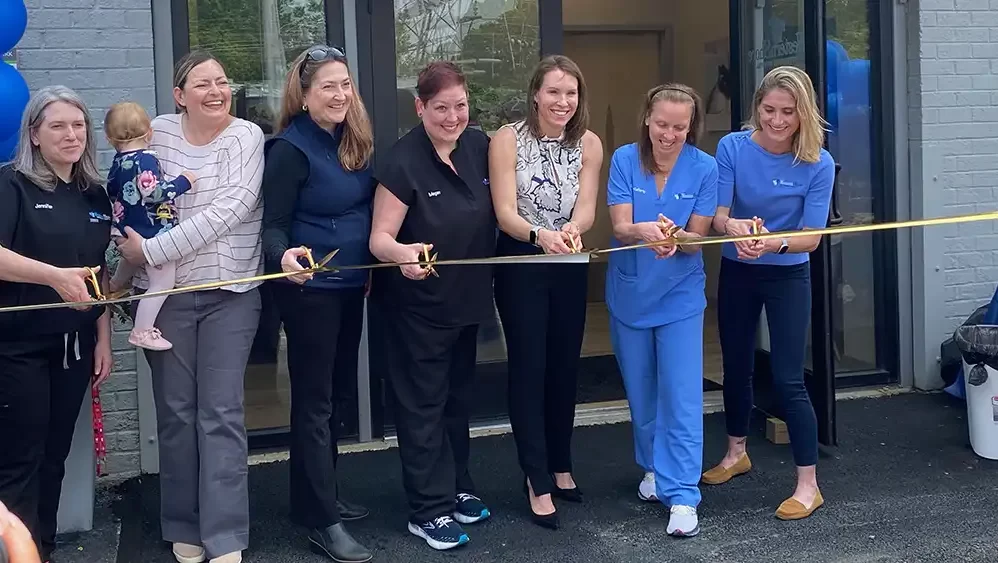There’s a New Vet In Town. Western Shore Veterinary Hospital Cuts Ribbon